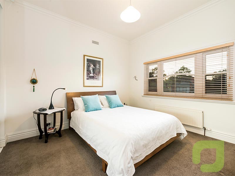64 Challis Street, Newport VIC 3015