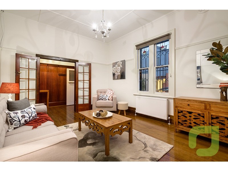 1 Dickson Street, Kingsville VIC 3012