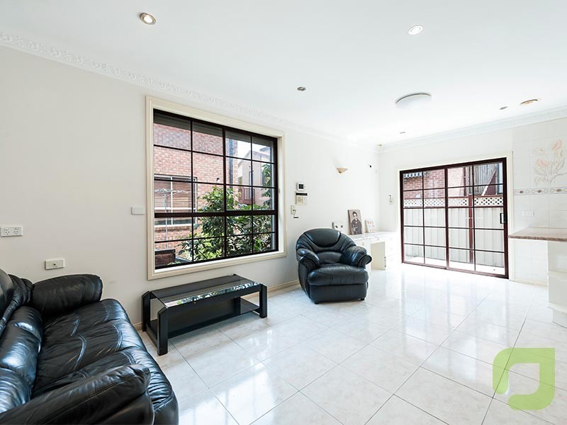 5 Beevers Street, Footscray VIC 3011