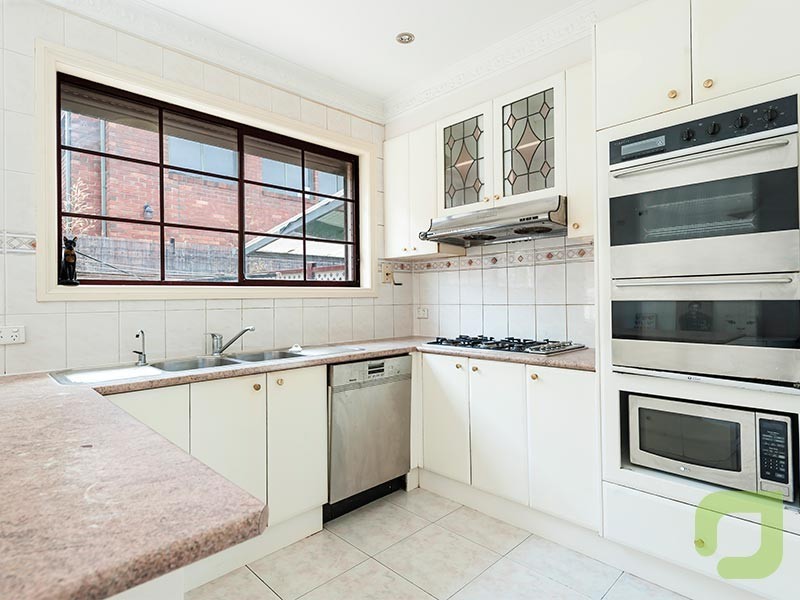 5 Beevers Street, Footscray VIC 3011