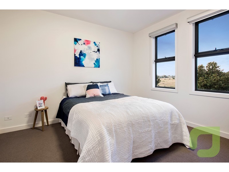 25 Sunset Drive, Williamstown VIC 3016