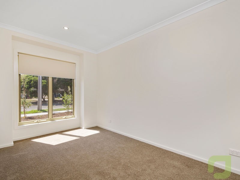 157A Grieve Parade, Altona VIC 3018