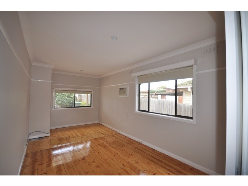 54 Couch Street, Sunshine VIC 3020
