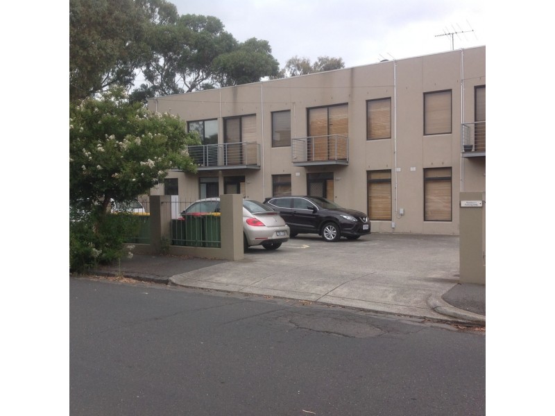 4/3 Canterbury Street, Yarraville VIC 3013