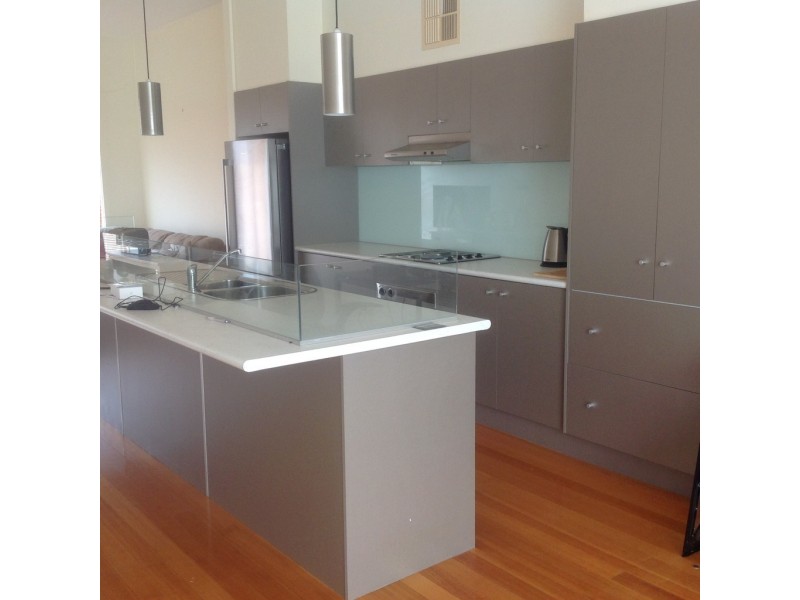 4/3 Canterbury Street, Yarraville VIC 3013