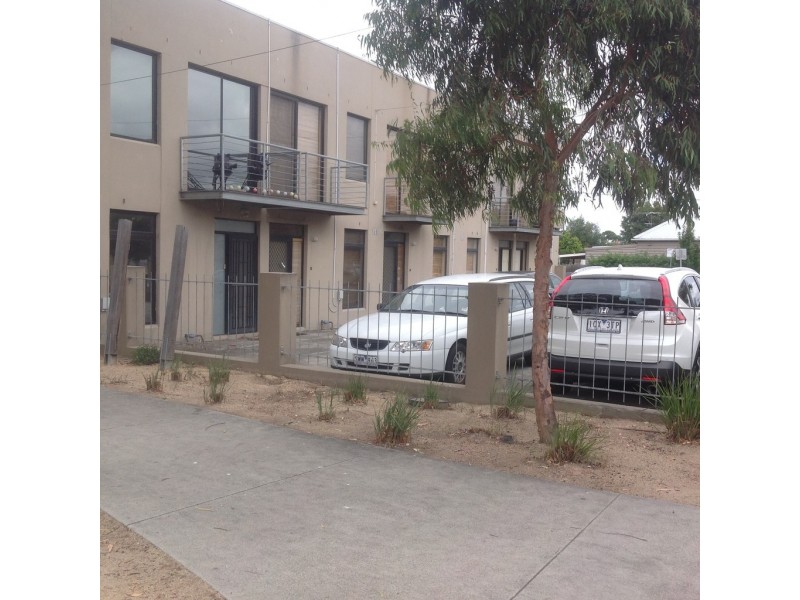 4/3 Canterbury Street, Yarraville VIC 3013