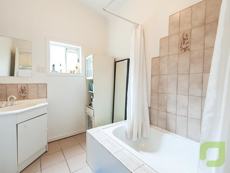 21 Bolton Street, Spotswood VIC 3015