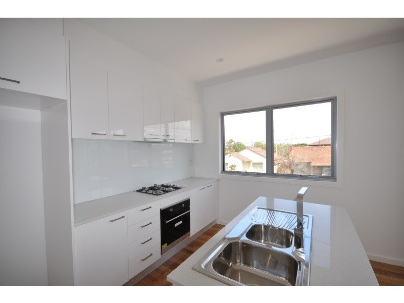 82 Wellington Street, West Footscray VIC 3012
