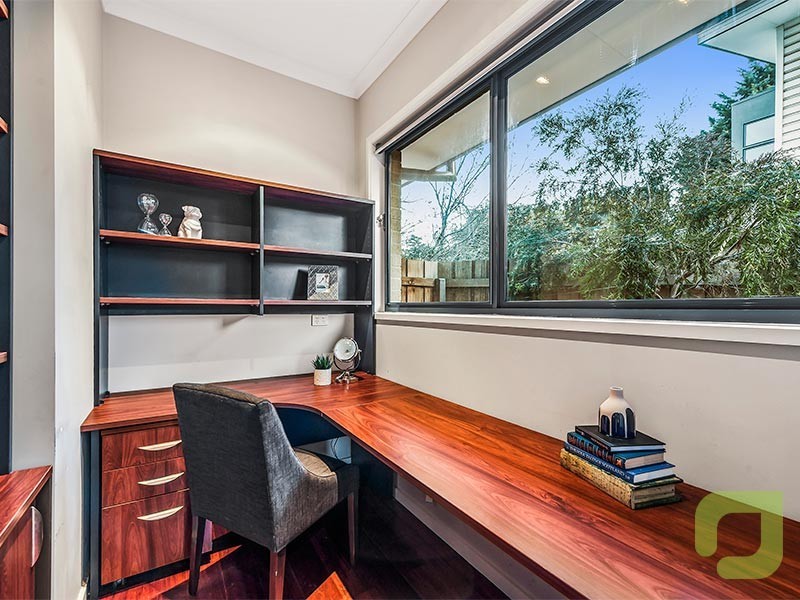 2/31 Beaumont Parade, West Footscray VIC 3012