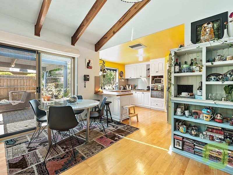 6 Ralph Court, Altona Meadows VIC 3028