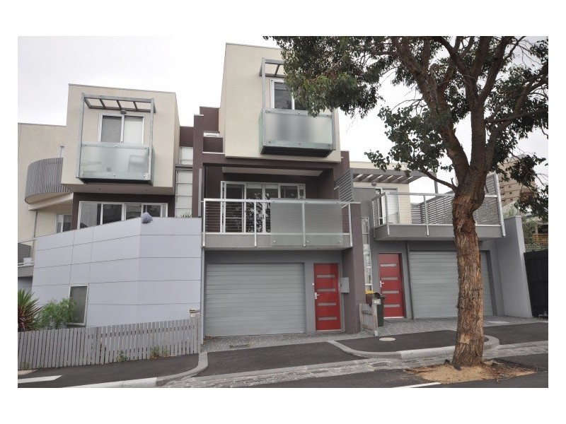 126 Tennyson Street, Kensington VIC 3031