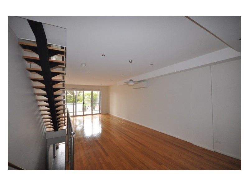 126 Tennyson Street, Kensington VIC 3031