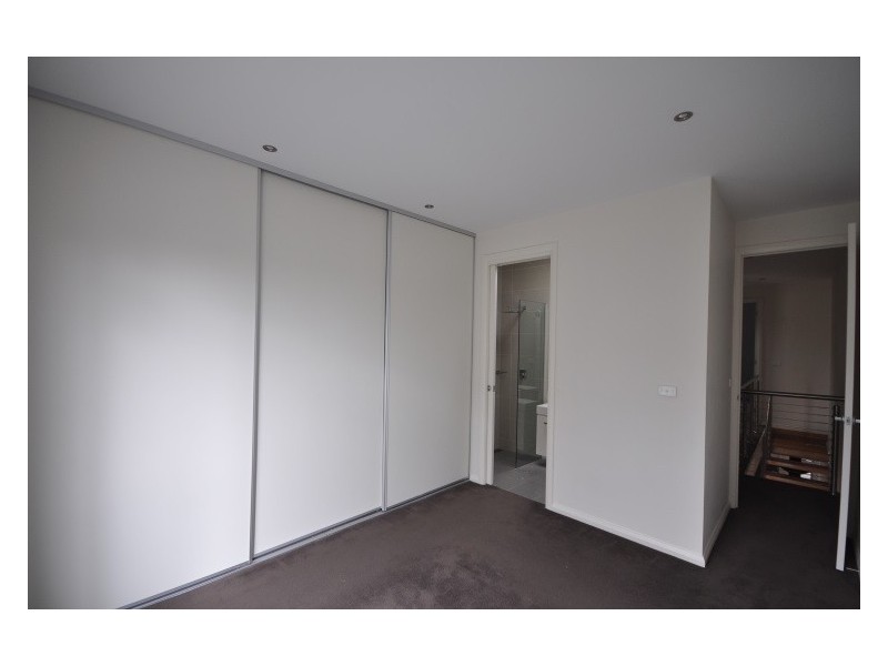 126 Tennyson Street, Kensington VIC 3031