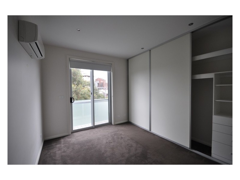 126 Tennyson Street, Kensington VIC 3031