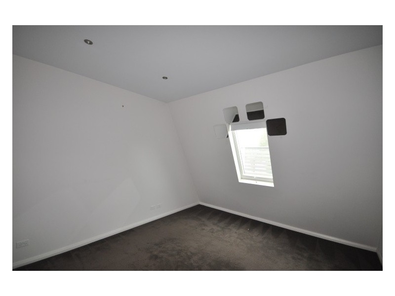 126 Tennyson Street, Kensington VIC 3031