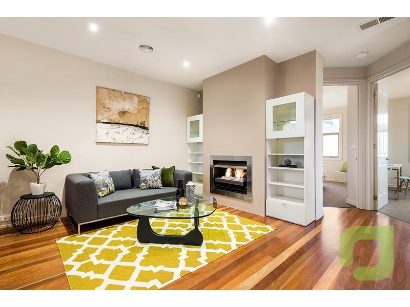 4 Severn Street, Newport VIC 3015
