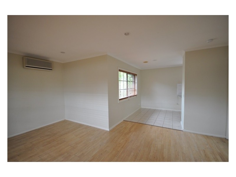 1/16 Vernon Street, South Kingsville VIC 3015