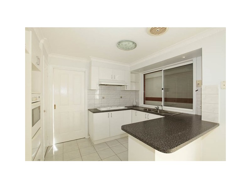 6 Truman Court, Altona Meadows VIC 3028