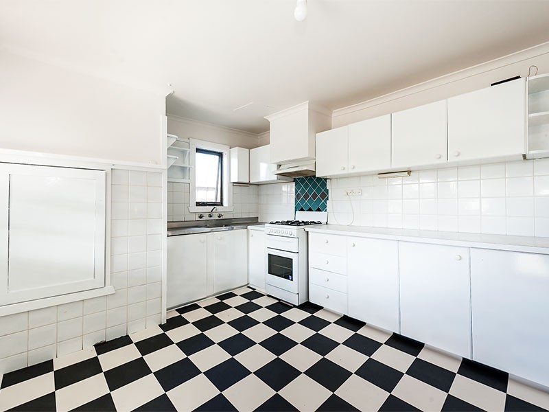 29 Greig Street, Seddon VIC 3011
