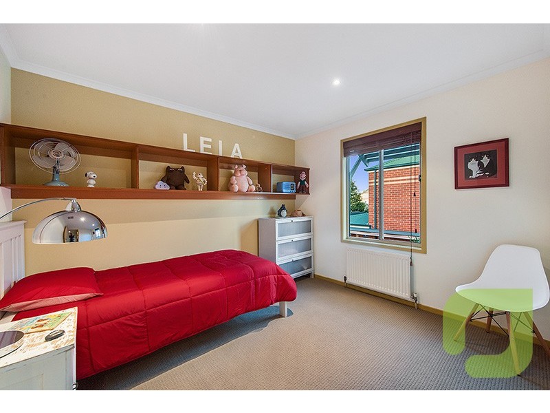 22 Burbidge Drive, Williamstown VIC 3016