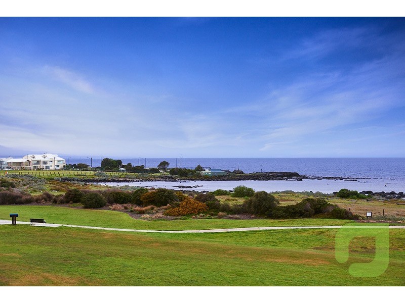 22 Burbidge Drive, Williamstown VIC 3016