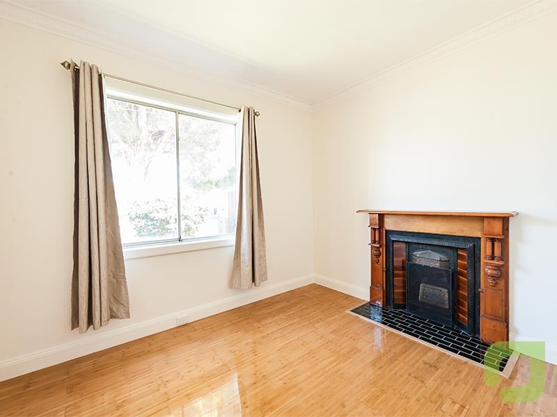 72 Maddox Road, Newport VIC 3015