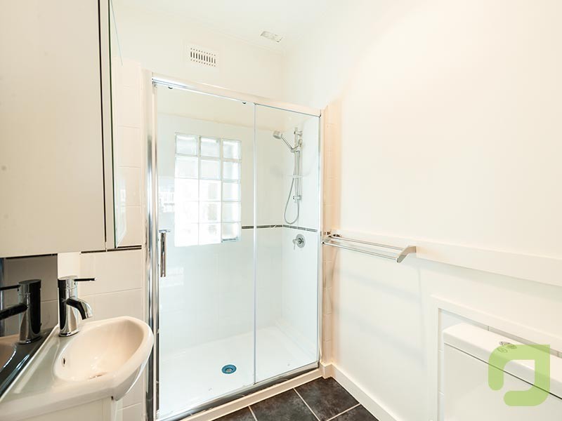 72 Maddox Road, Newport VIC 3015