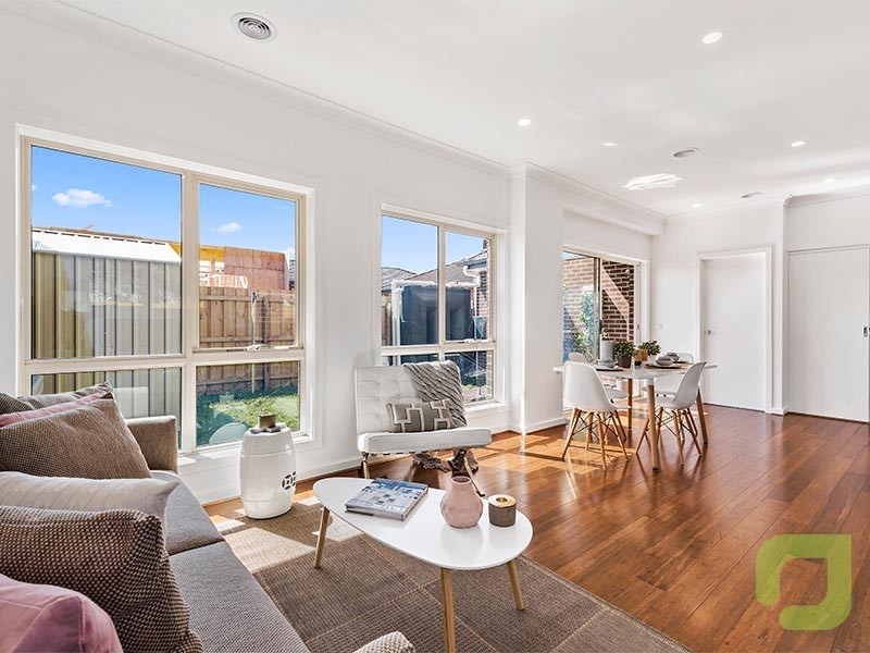 2/31 Fifth Avenue, Altona North VIC 3025