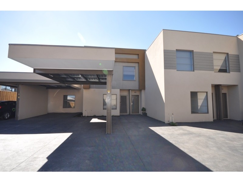 7/19 Positano Way, Lalor VIC 3075