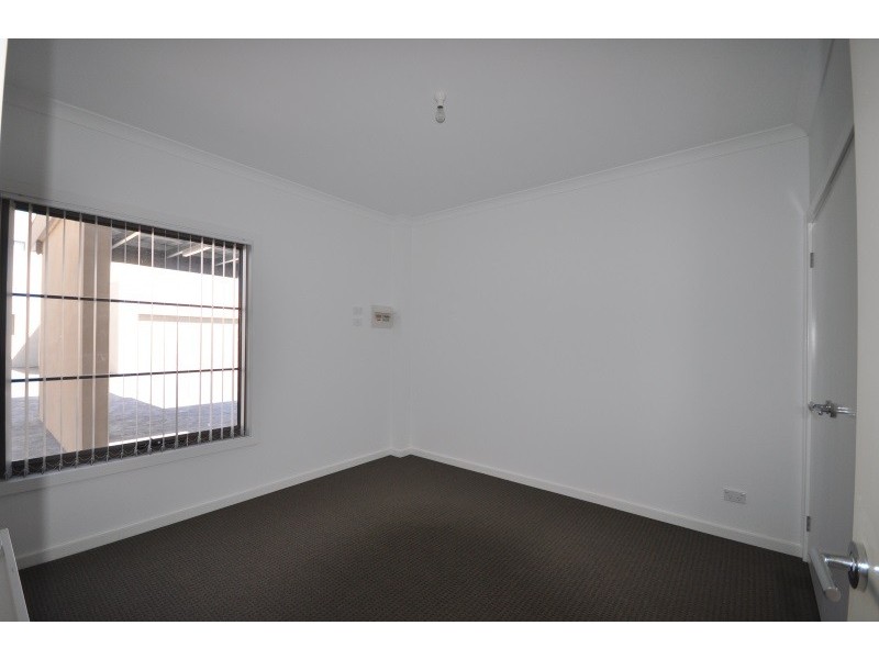 7/19 Positano Way, Lalor VIC 3075