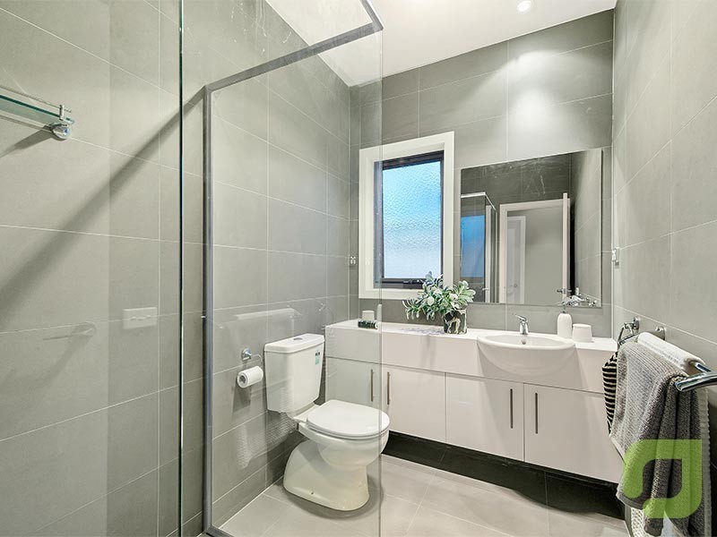 2/37 Wren Street, Altona VIC 3018