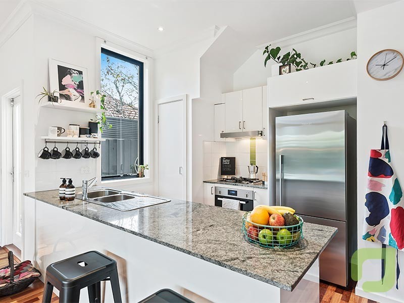 1/28 Thomson Street, Maidstone VIC 3012