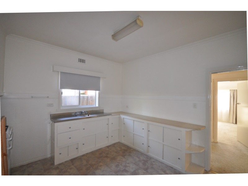 27 Eirene Street, Yarraville VIC 3013