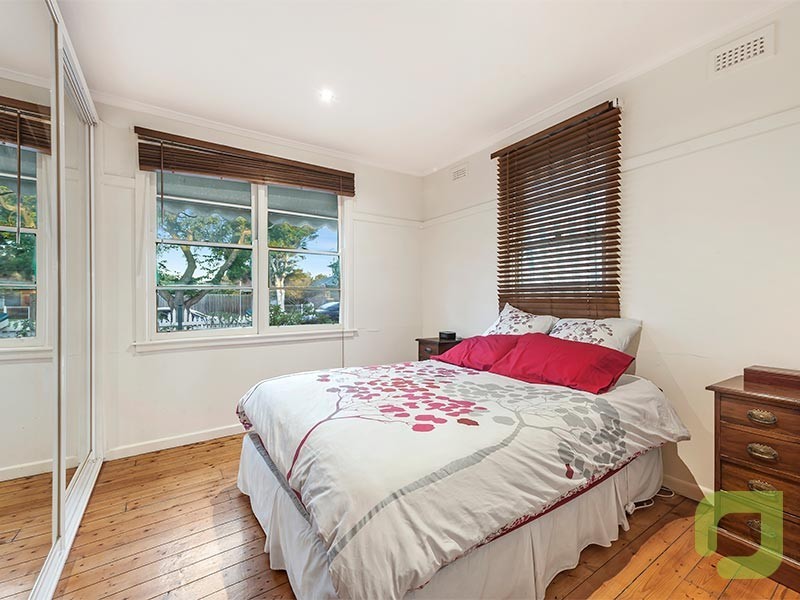 75 Maddox Road, Newport VIC 3015