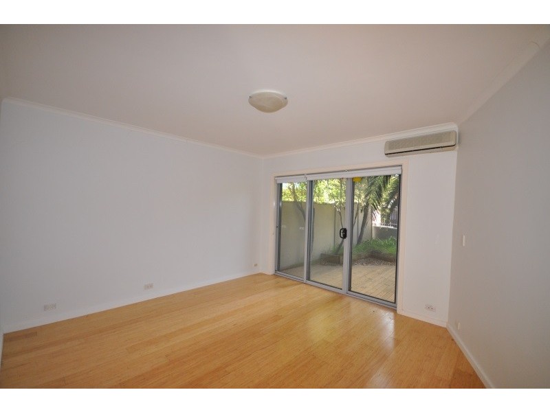 1/83 Manningham Street, Parkville VIC 3052