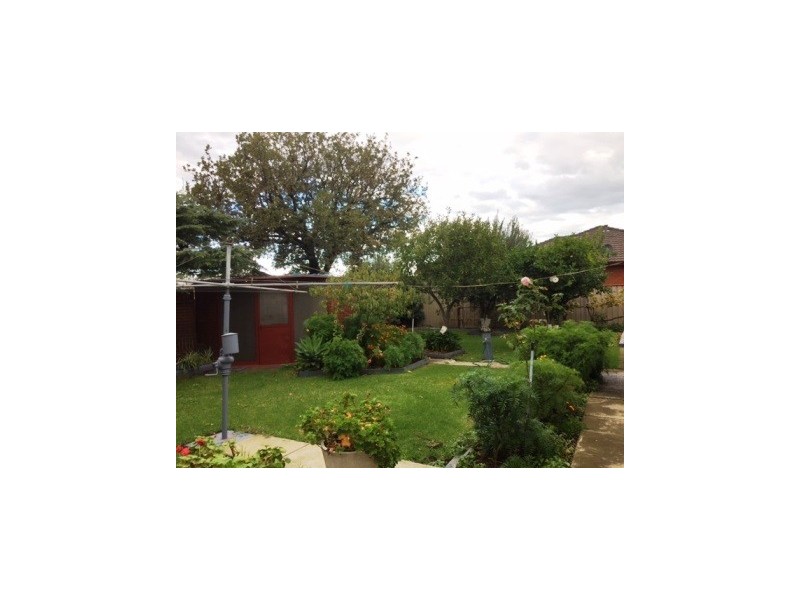 607 Geelong Road, Brooklyn VIC 3012