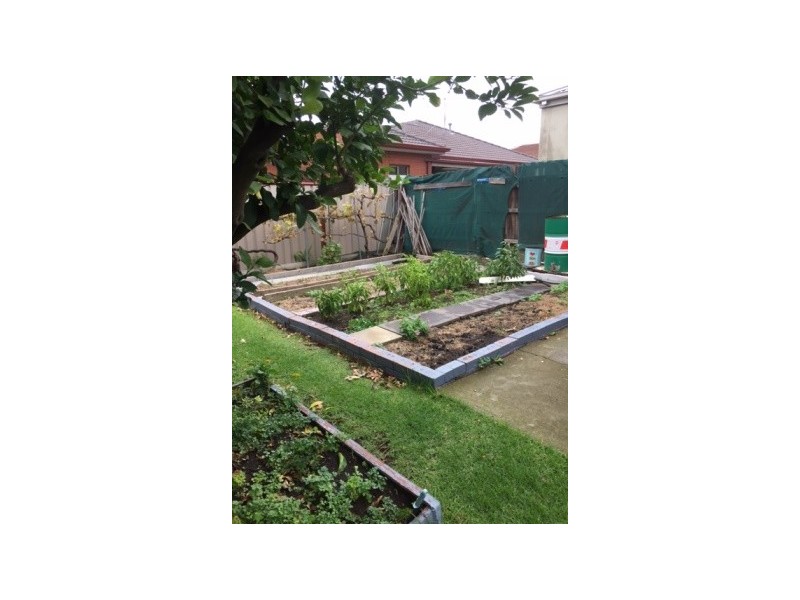 607 Geelong Road, Brooklyn VIC 3012