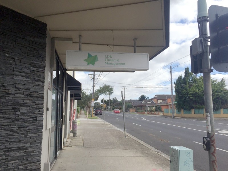 2 Wembley Avenue, Yarraville VIC 3013