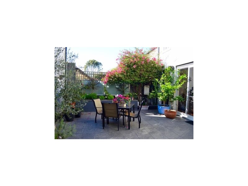 7 Tregutha Way, Newport VIC 3015