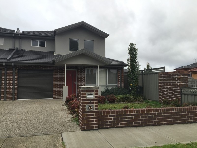 2/23-27 Murray Street, Sunshine West VIC 3020