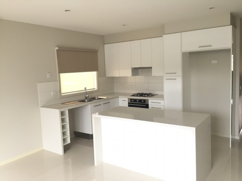 2/23-27 Murray Street, Sunshine West VIC 3020