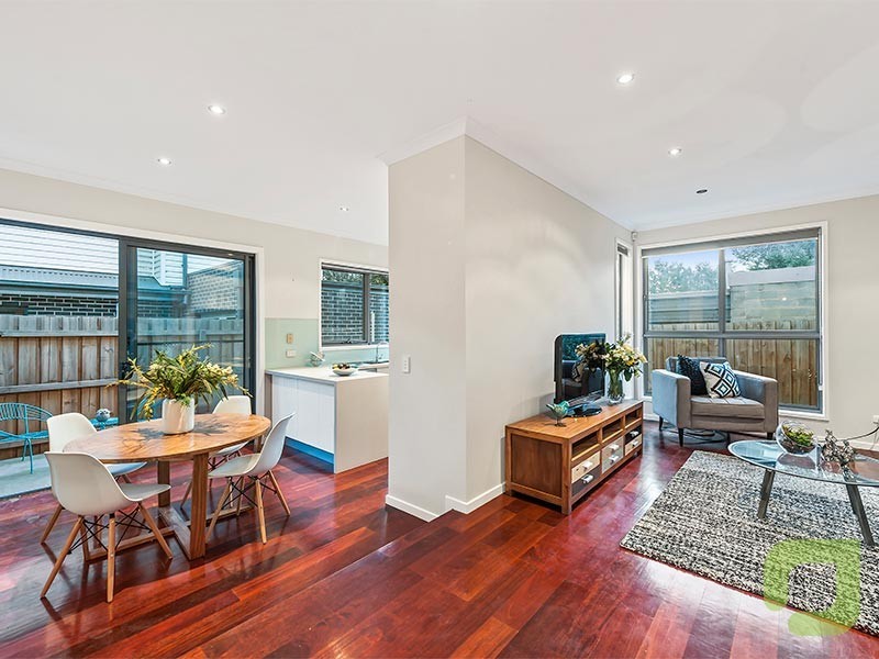 2/31 Beaumont Parade, West Footscray VIC 3012