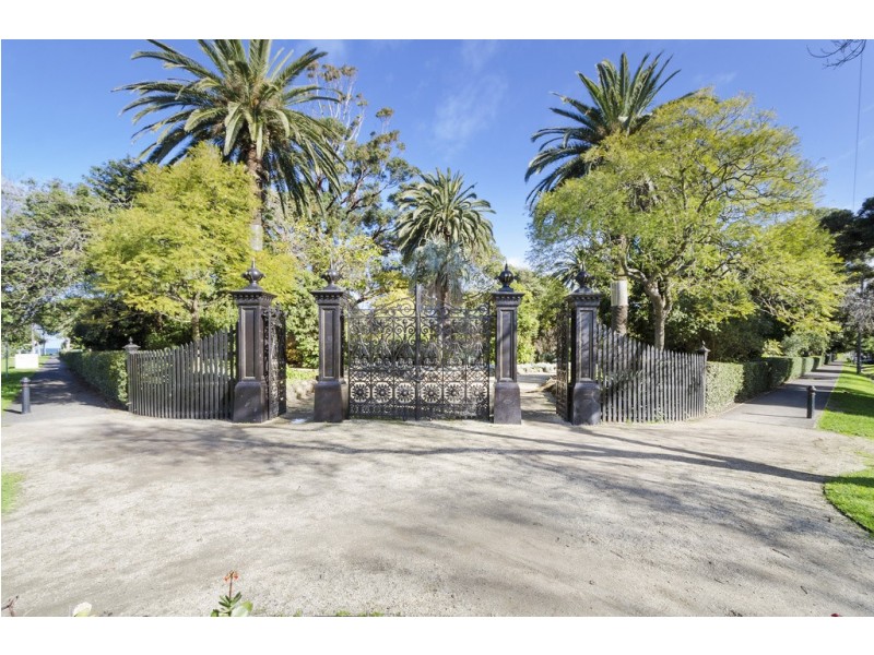 2 Illawarra Street, Williamstown VIC 3016