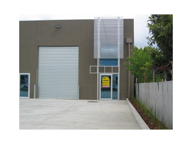 2/17 MACAULAY ST, Williamstown VIC 3016