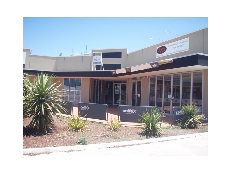 3/216-230 BLACKSHAWS RD, Altona North VIC 3025