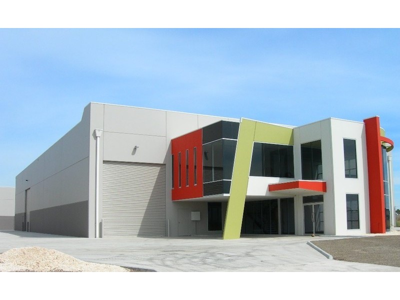 32 Drake Blvd, Altona North VIC 3025