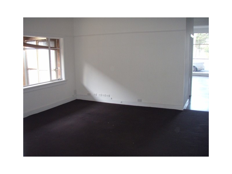 101 Rosamond Road, Maribyrnong VIC 3032