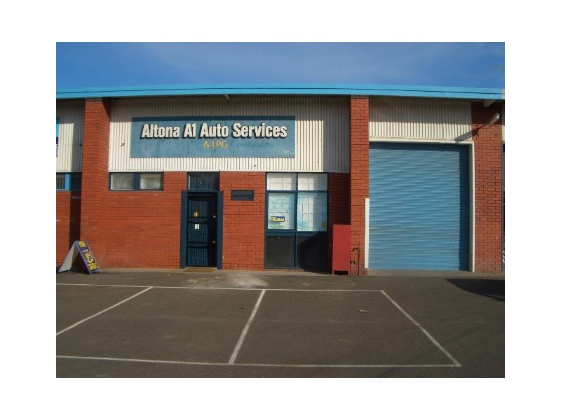 17E Slough Rd, Altona VIC 3018