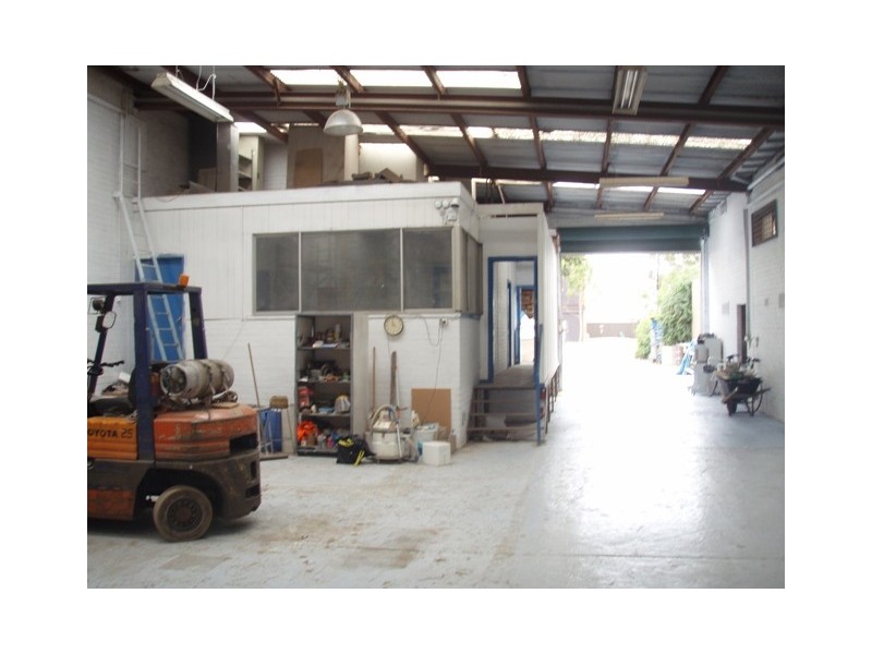 2/25 McArthers Rd, Altona North VIC 3025