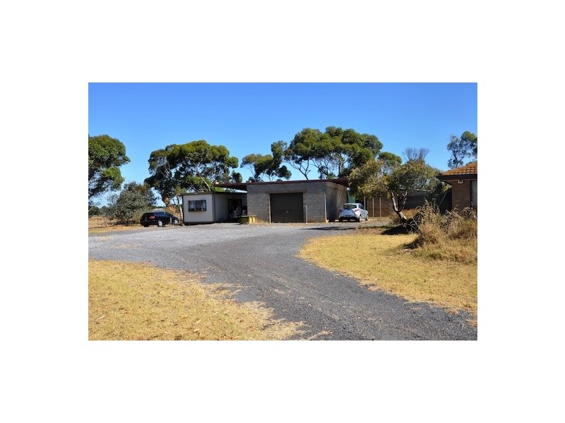 1391  Boundry Rd, Mount Cottrell VIC 3024
